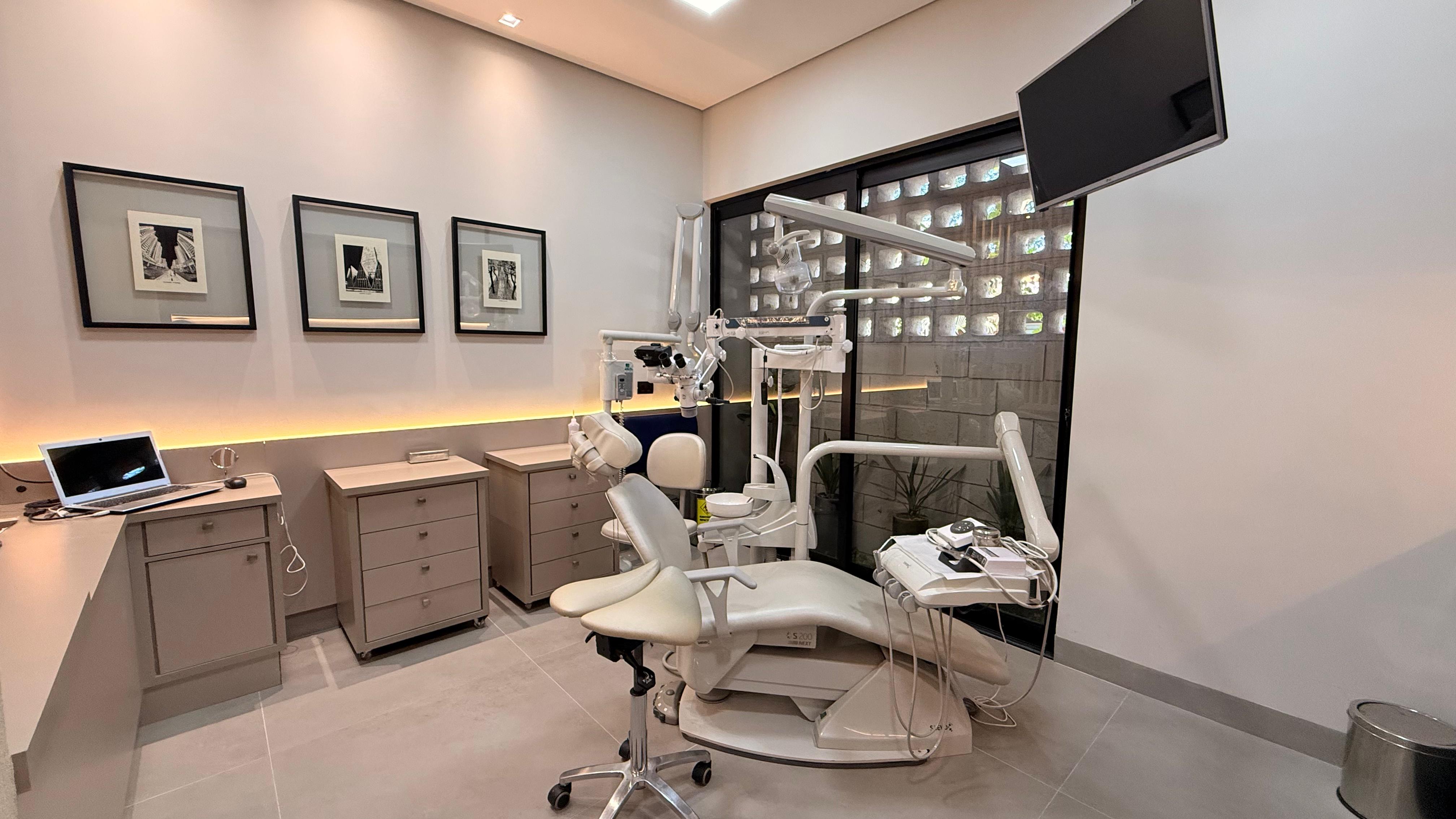 Foto do Dr. Fausto Victorino