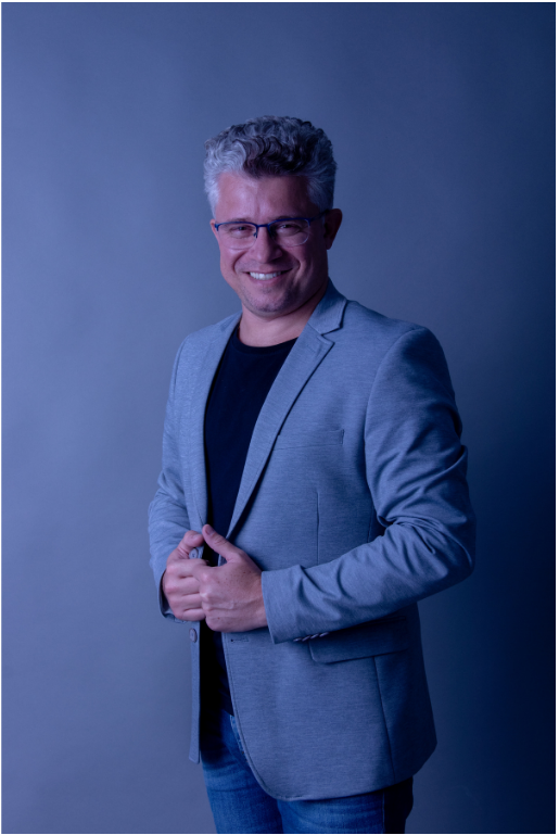Foto do Dr. Fausto Victorino
